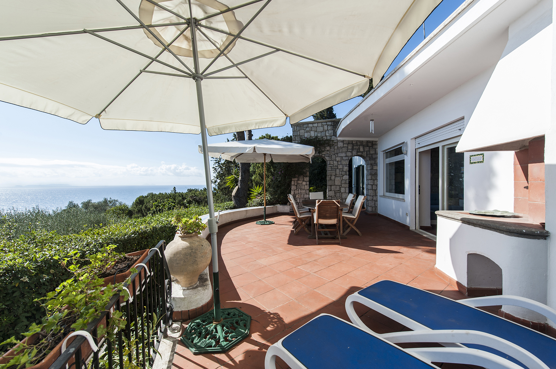 Villa di lusso in vendita a San Felice Circeo Via Del faro TrovoCasa Pregio W6247080