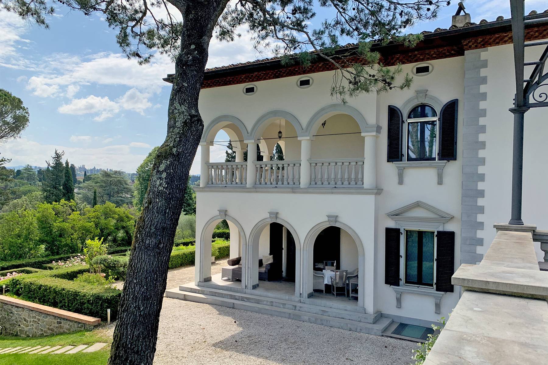 Villa in Vendita a Firenze campo via delle campora