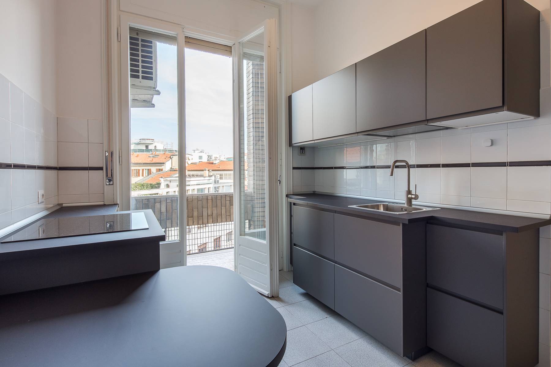 Appartamento in Affitto a Milano: 3 locali, 140 mq - Foto 12