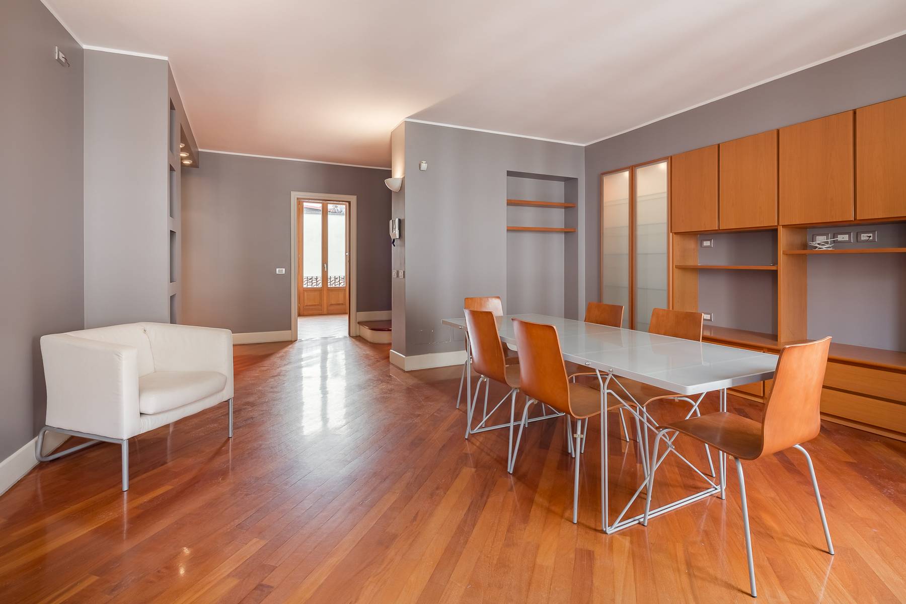 Appartamento in Vendita a Milano: 2 locali, 116 mq - Foto 2