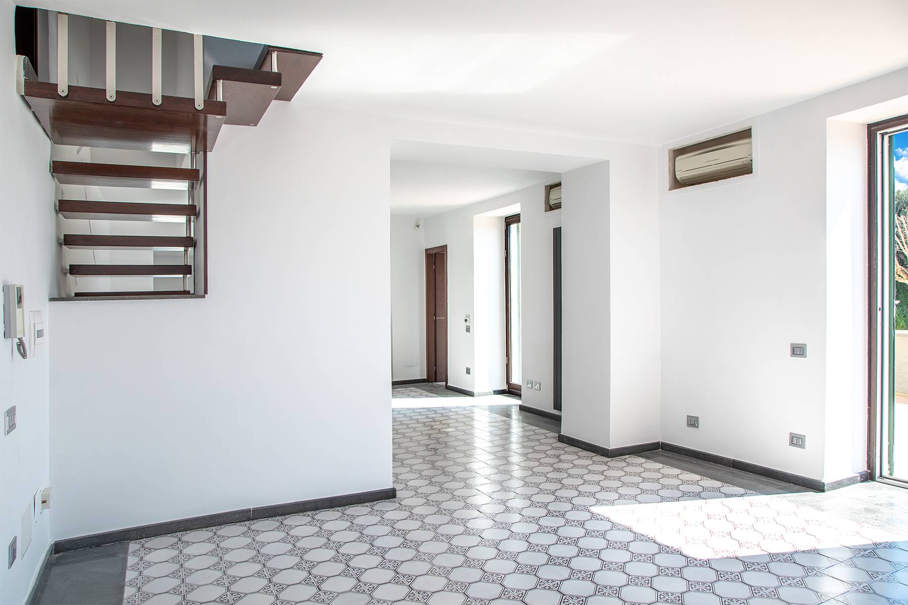 Appartamento in Affitto a Napoli: 5 locali, 150 mq - Foto 6