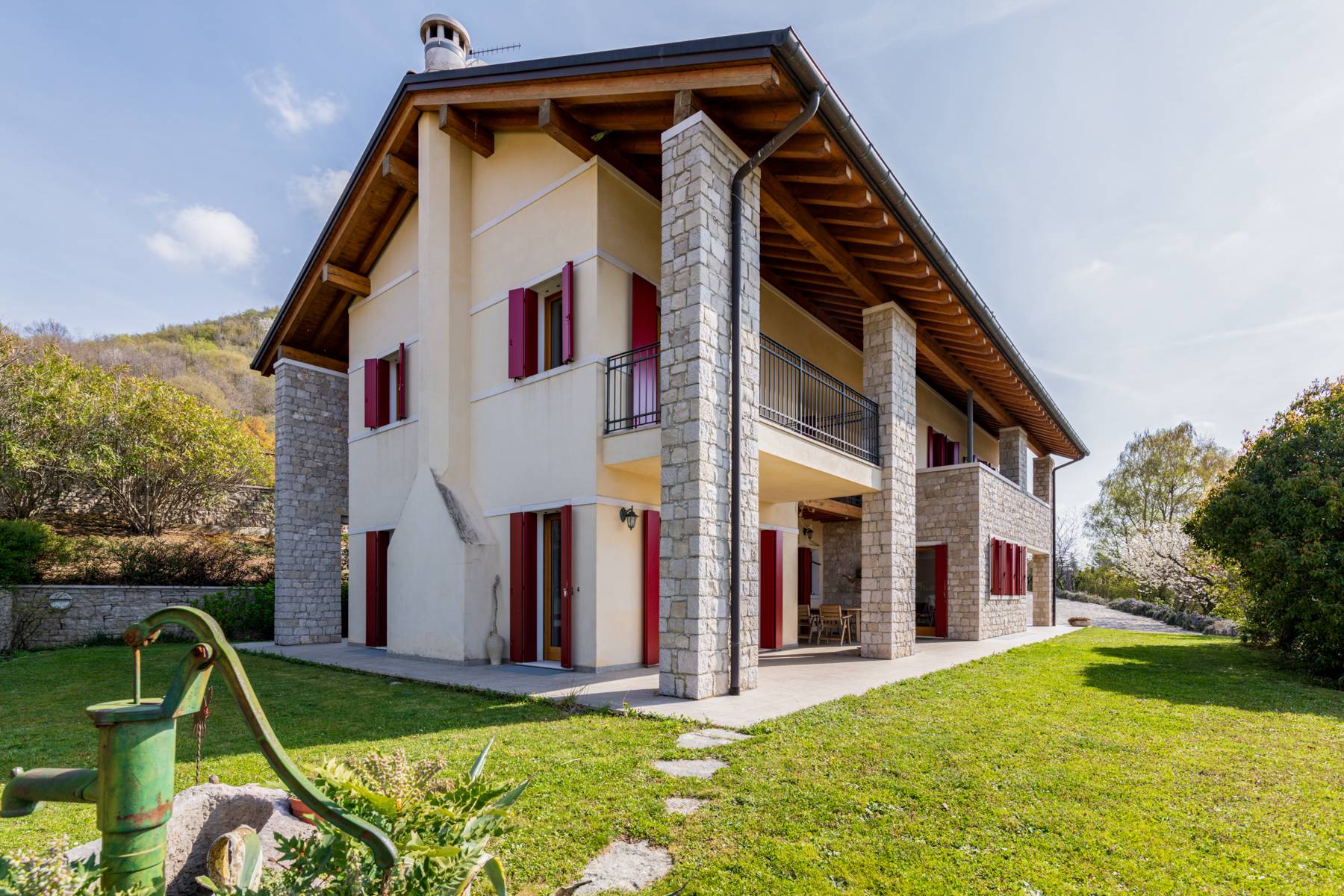 Villa in Vendita a Cison Di Valmarino: 5 locali, 600 mq - Foto 1