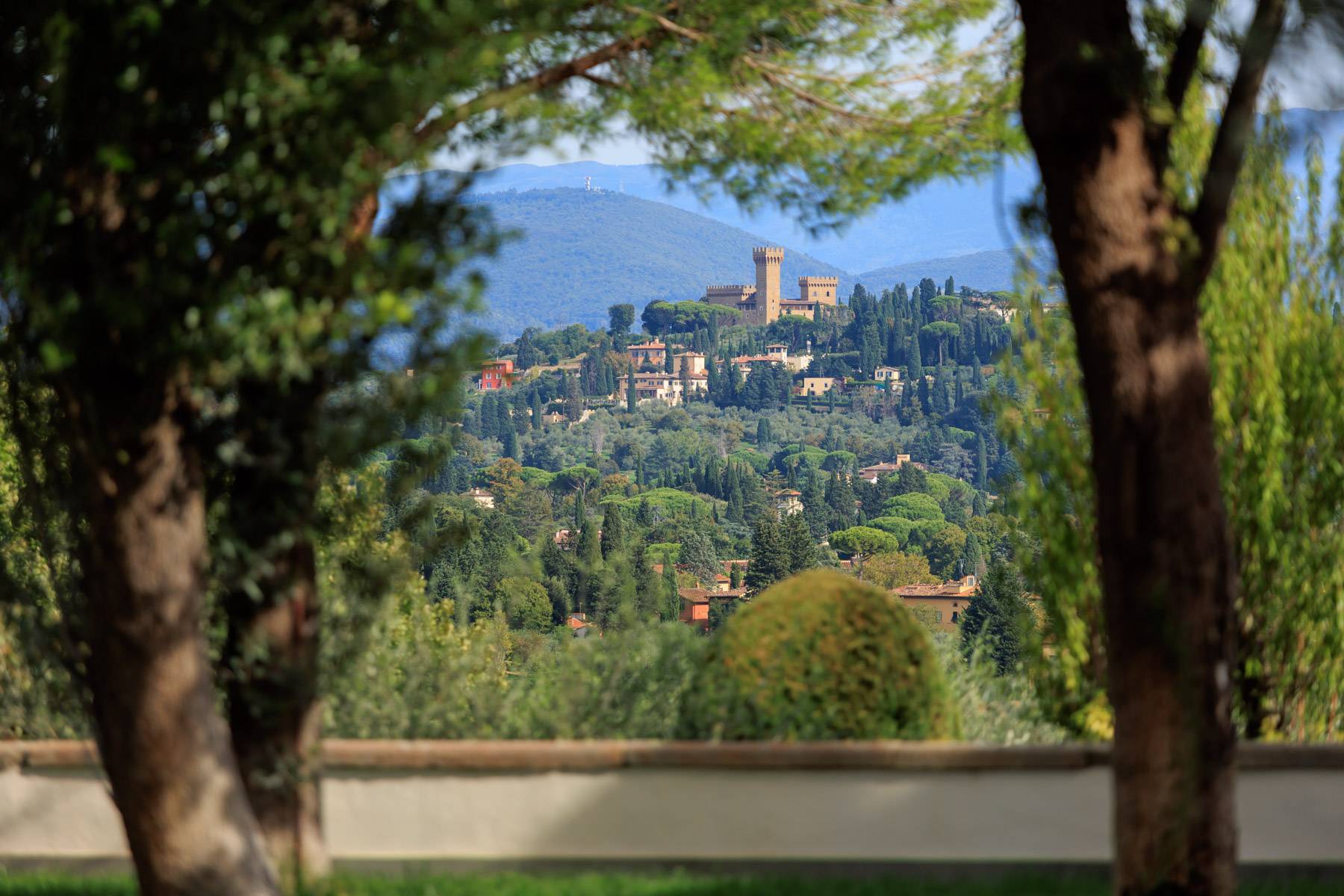 Villa in Vendita a Firenze: 5 locali, 750 mq - Foto 4