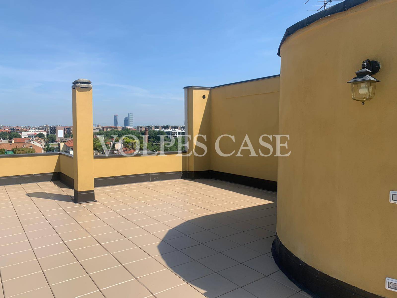 Attico MILANO vendita  Ticinese  Volpes Case - BORROMEO REAL ESTATE SRL