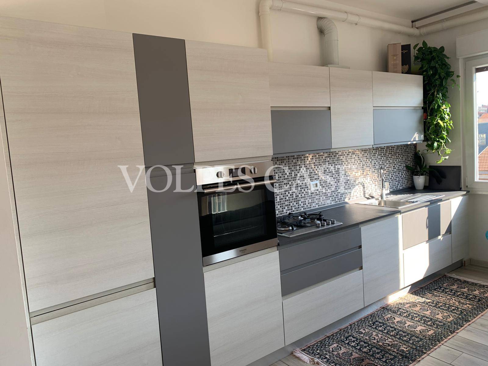 Appartamento MILANO vendita  Isola  Volpes Case - BORROMEO REAL ESTATE SRL