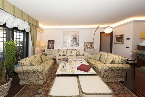 Villa bifamiliare in affitto a Roma in zona Giustiniana