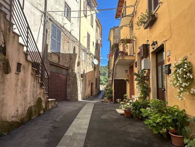 Appartamento in vendita a Monteflavio in zona 