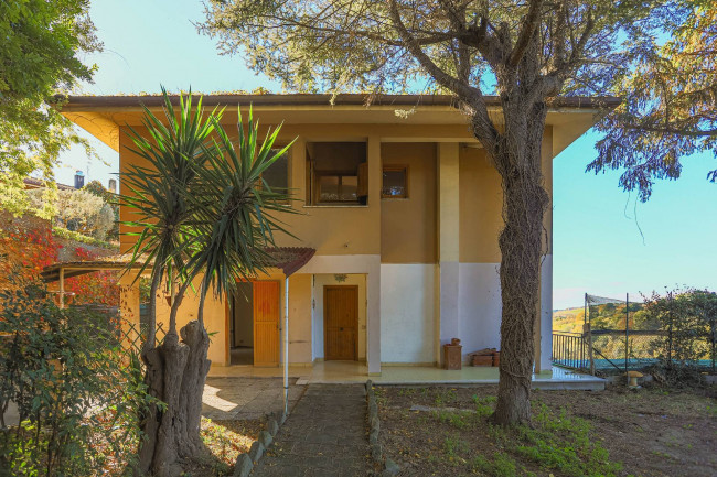 Terraced house for sale in Castelnuovo di Porto in  area