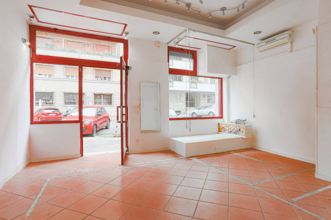 Locale/Negozio in affitto a Roma in zona Flaminio