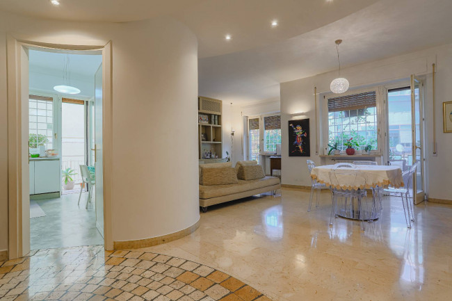 Appartamento in vendita a Roma in zona Vigna Clara