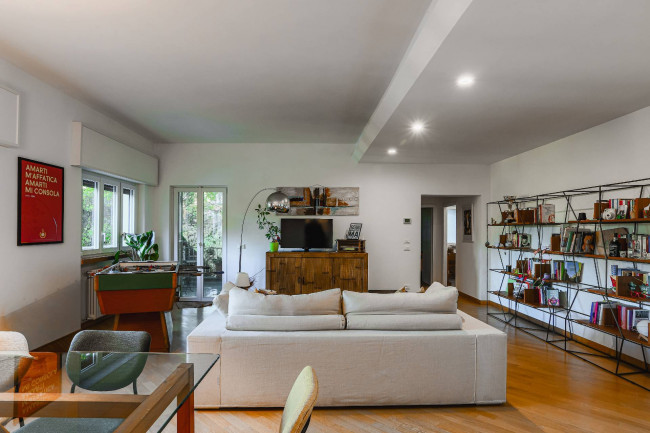 Appartamento in vendita a Roma in zona Cortina d'Ampezzo