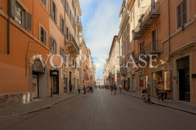 Study/Office for sale in Roma in Centro Storico area