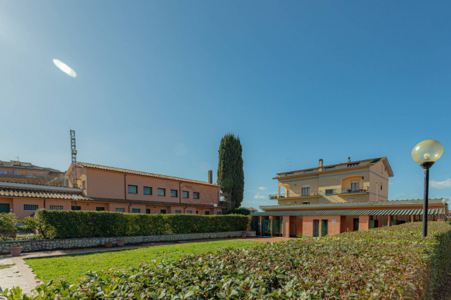 Villino a schiera in affitto a Roma in zona Cassia La Storta