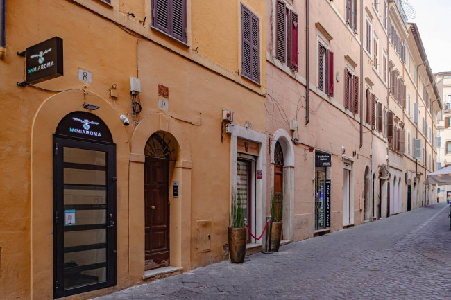 Study/Office for sale in Roma in Centro Storico area