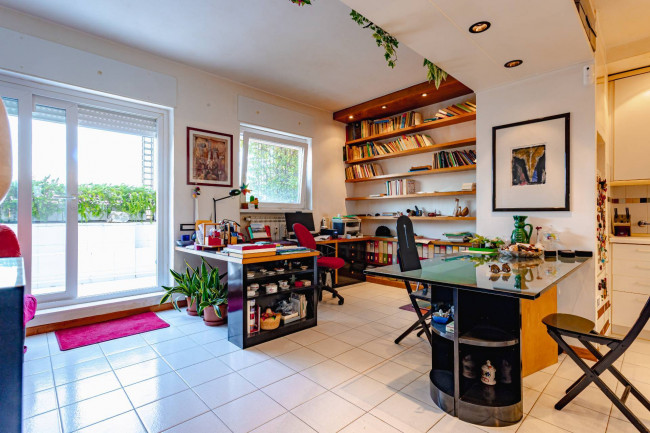 Apartment for rent in Roma in Africano area