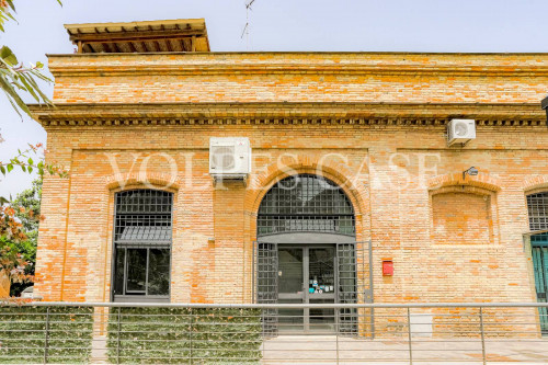 Locale/Negozio in affitto a Roma in zona Ostiense