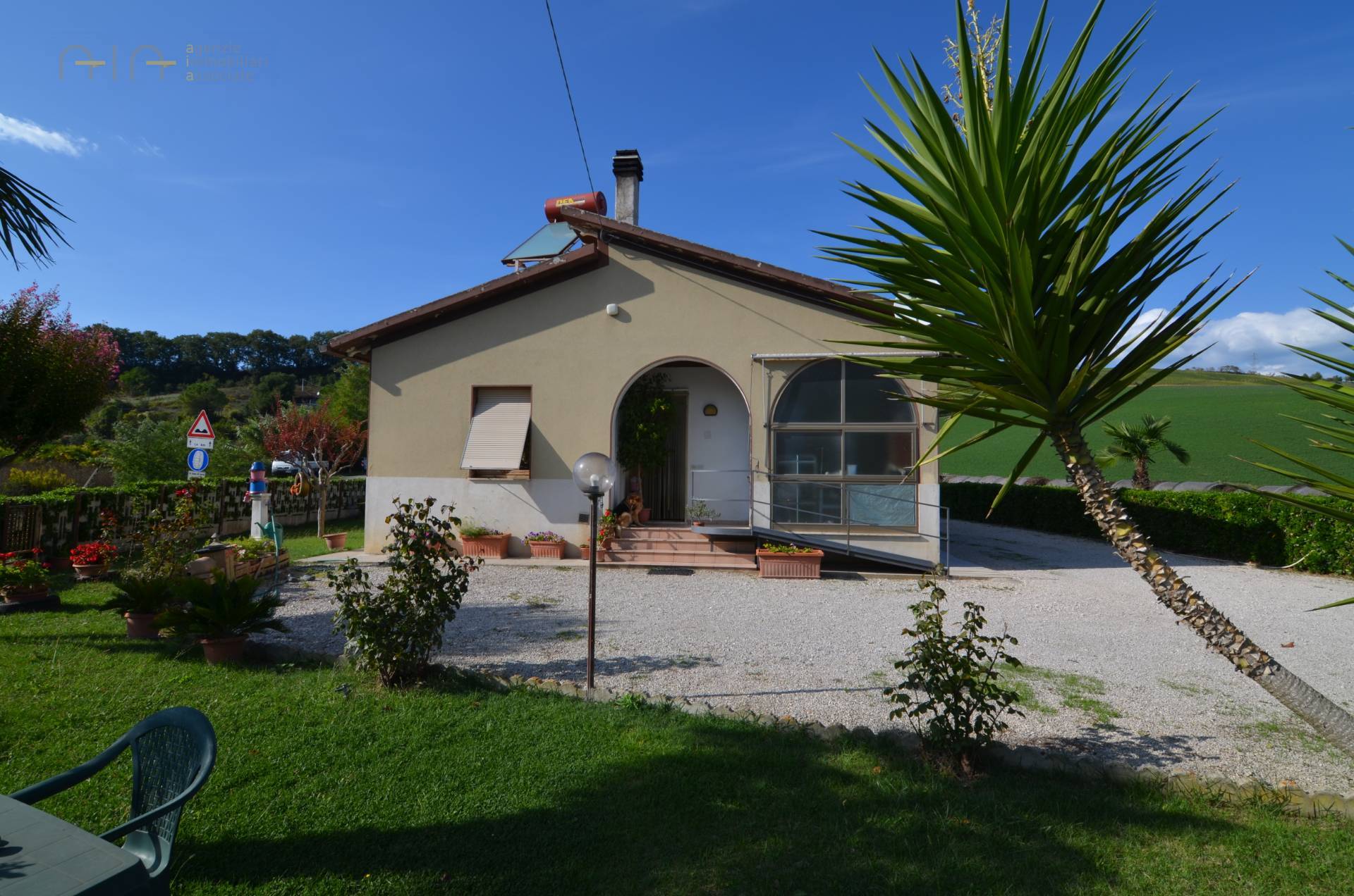 Villa Unifamiliare - Indipendente MONTEFIORE DELL