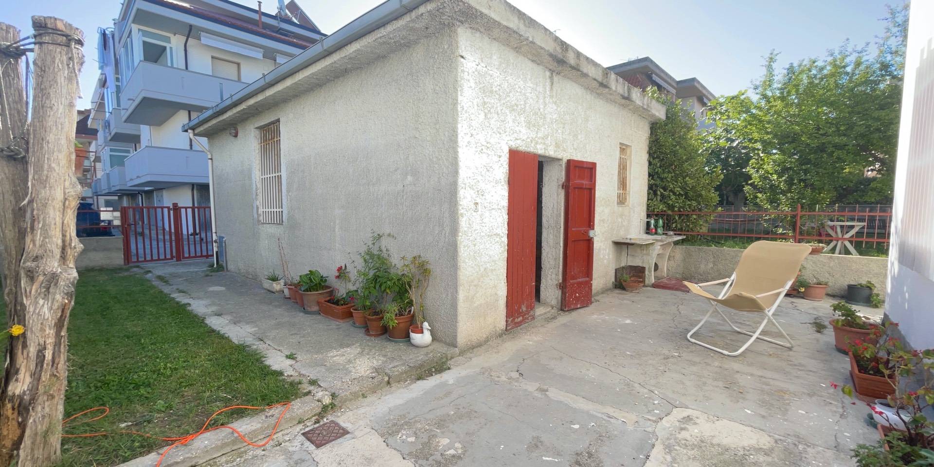 Casa indipendente in vendita a Martinsicuro (TE)