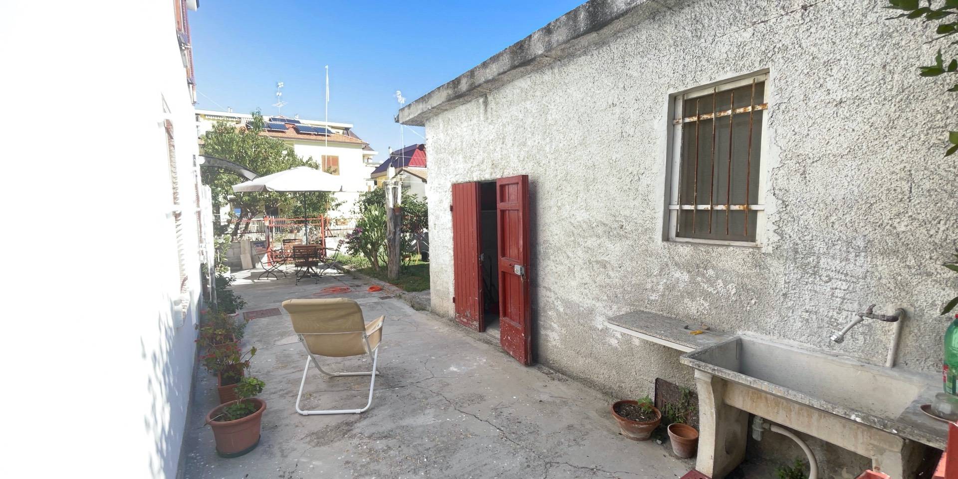 Casa indipendente in vendita a Martinsicuro (TE)