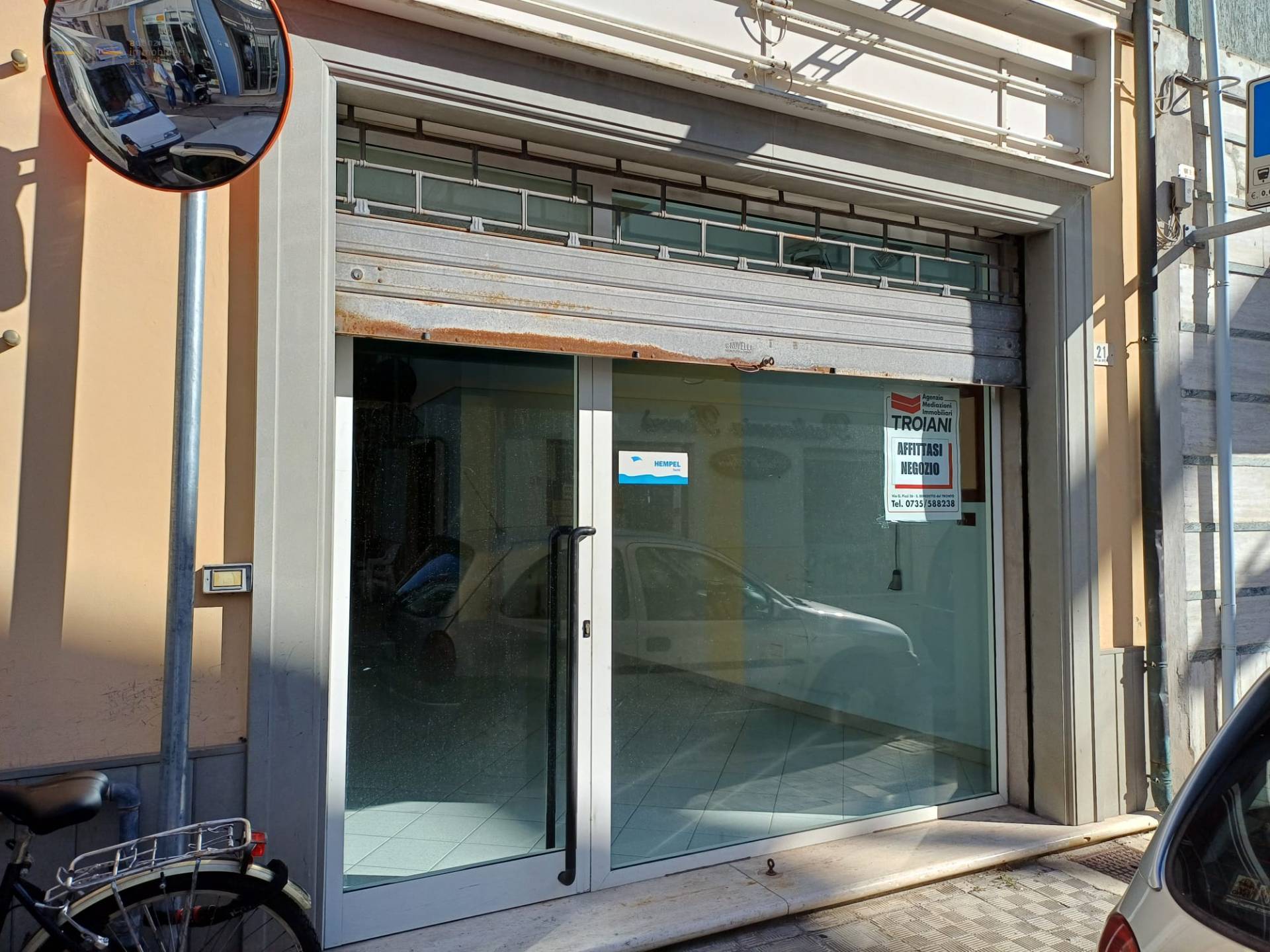 Locale Commerciale in affitto a San Benedetto del Tronto