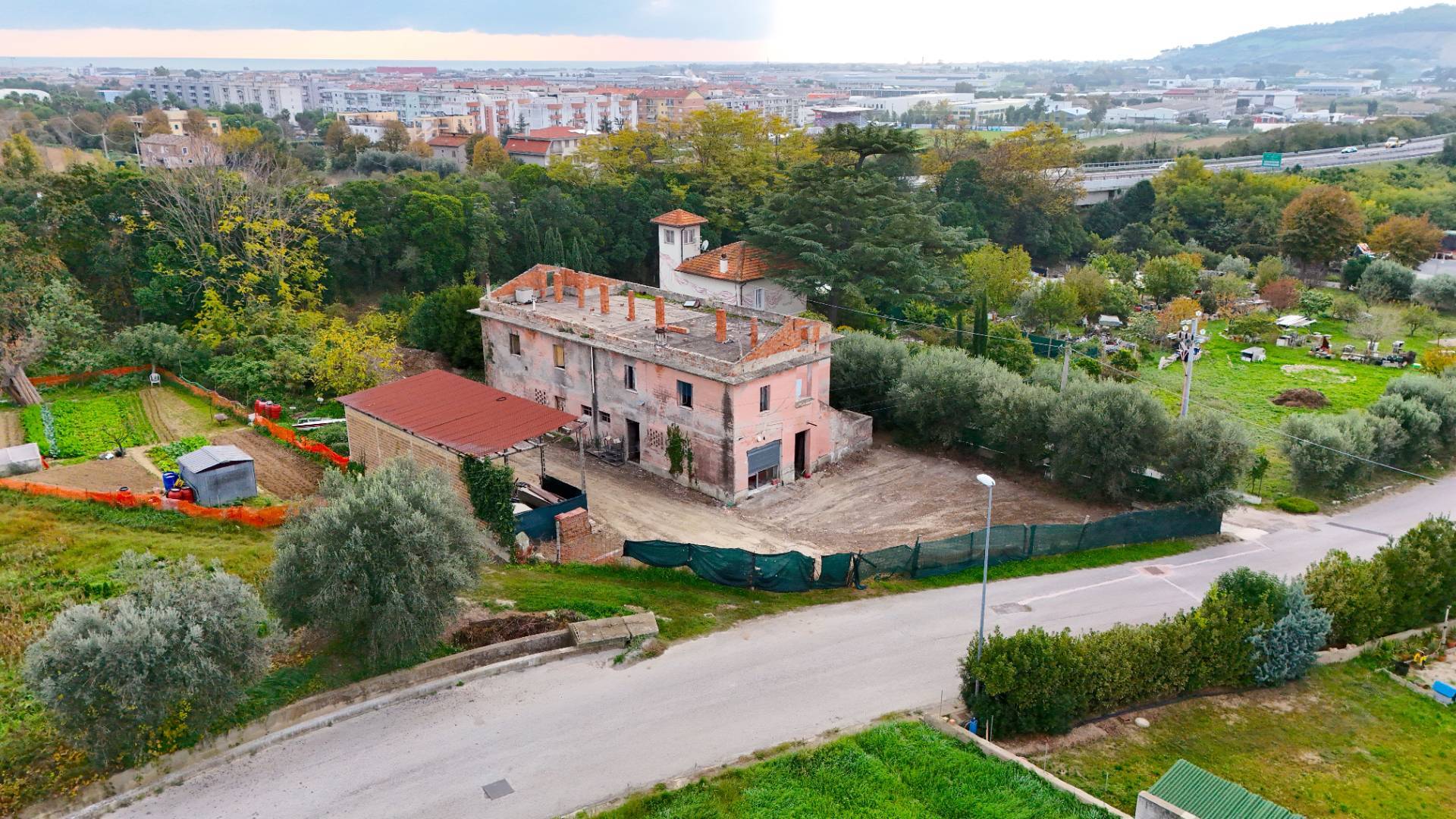 Casa indipendente in vendita a San Benedetto Del Tronto (AP)