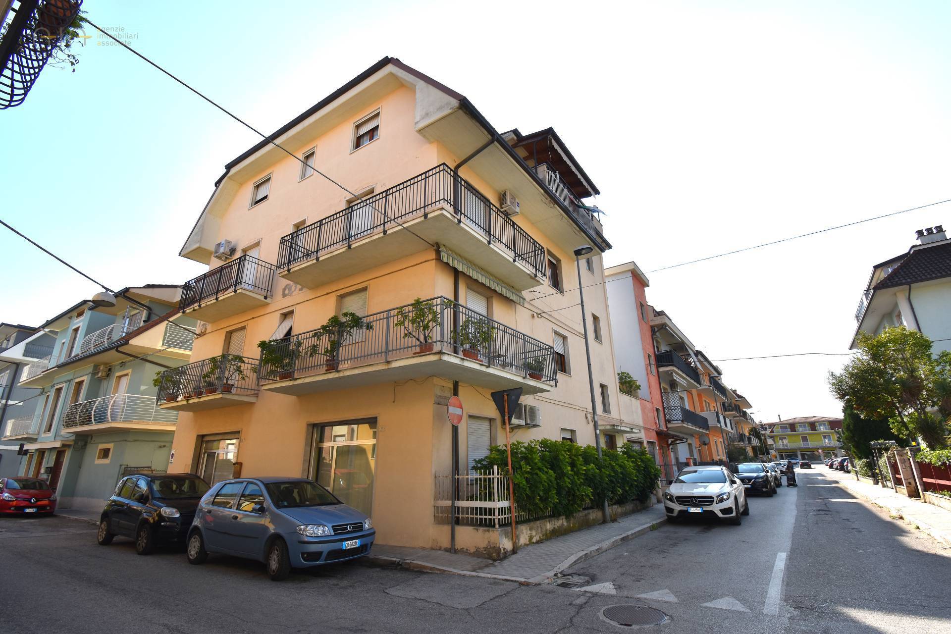 Ufficio / Studio Professionale in affitto a San Benedetto del Tronto