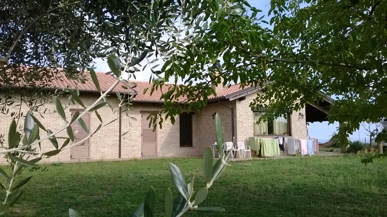 Villa in vendita a Montefiore Dell'aso (AP)