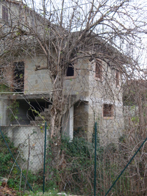 Villa Unifamiliare - Indipendente VALLE CASTELLANA vendita  Montana  La Mer