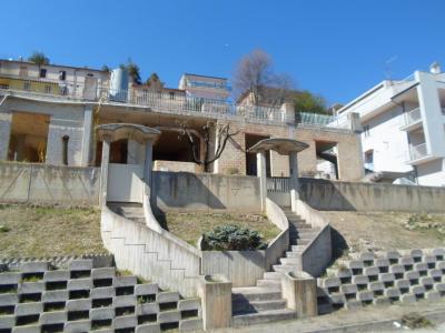 Villa singola in Vendita a Montefiore dell'Aso