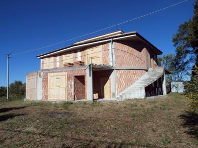 Casa cielo - terra in vendita a Carassai