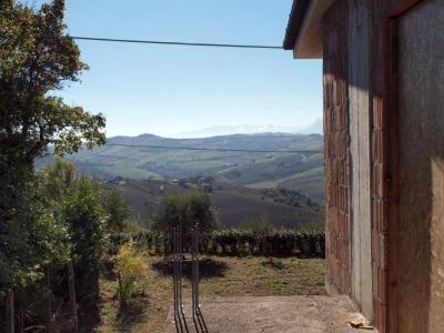 Casa cielo - terra in vendita a Carassai