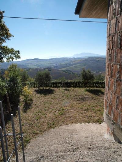 Casa cielo - terra in vendita a Carassai