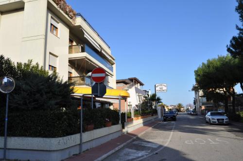 Fondo commerciale in vendita a San Benedetto Del Tronto (AP)