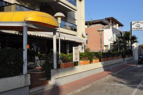 Fondo commerciale in vendita a San Benedetto Del Tronto (AP)