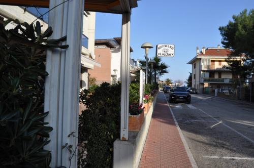 Fondo commerciale in vendita a San Benedetto Del Tronto (AP)