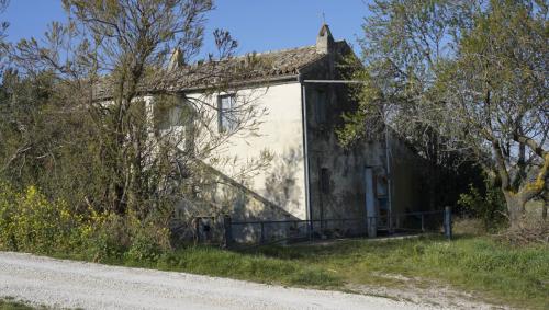 Rustico in vendita a Borgo Miriam, Offida (AP)