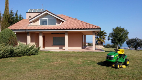 Casa cielo - terra in vendita a Grottammare