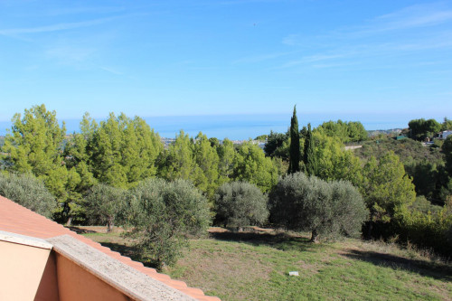 Casa cielo - terra in vendita a Grottammare