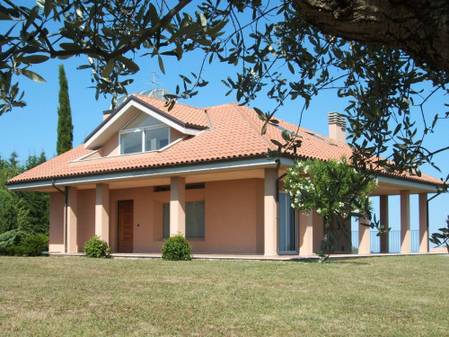 Casa cielo - terra in vendita a Grottammare