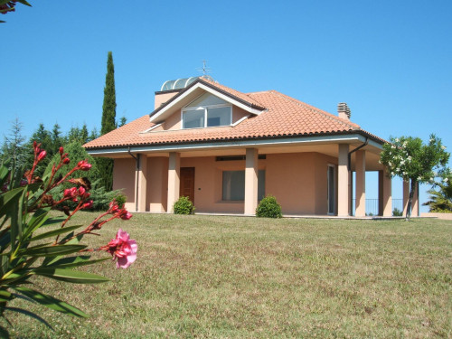 Casa cielo - terra in vendita a Grottammare