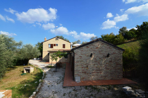 Casale Colonico in vendita a Ripatransone