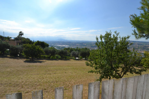 Villa singola in vendita a Colonnella