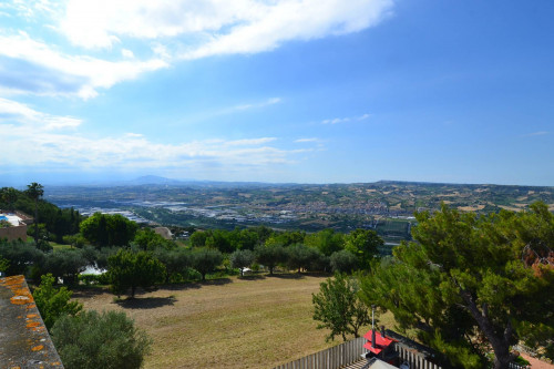 Villa singola in vendita a Colonnella