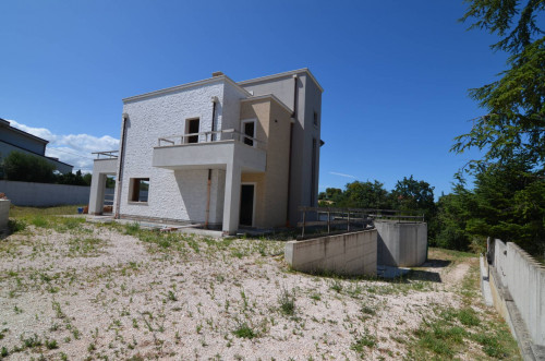 Villa singola in vendita a Grottammare