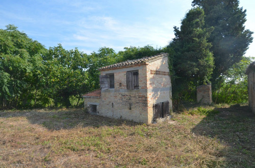 Casale Colonico in vendita a Monteprandone