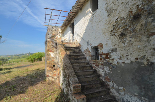 Casale Colonico in vendita a Monteprandone