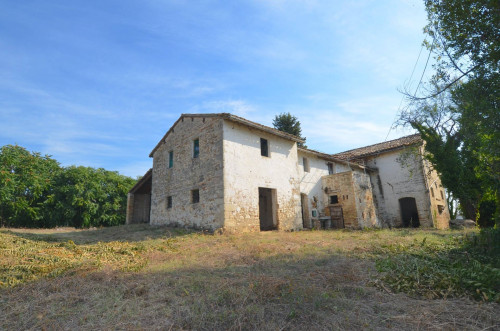 Casale Colonico in vendita a Monteprandone