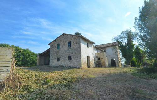 Casale Colonico in vendita a Monteprandone