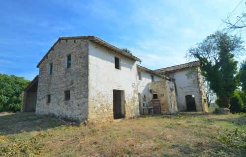 Casale Colonico in vendita a Monteprandone