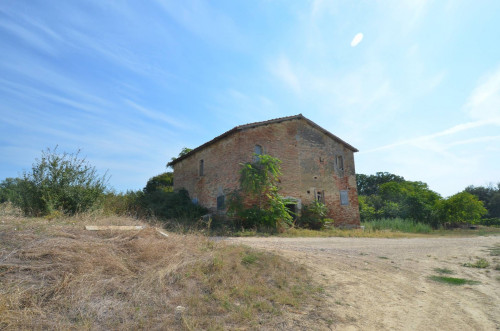 Casale Colonico in vendita a Spinetoli